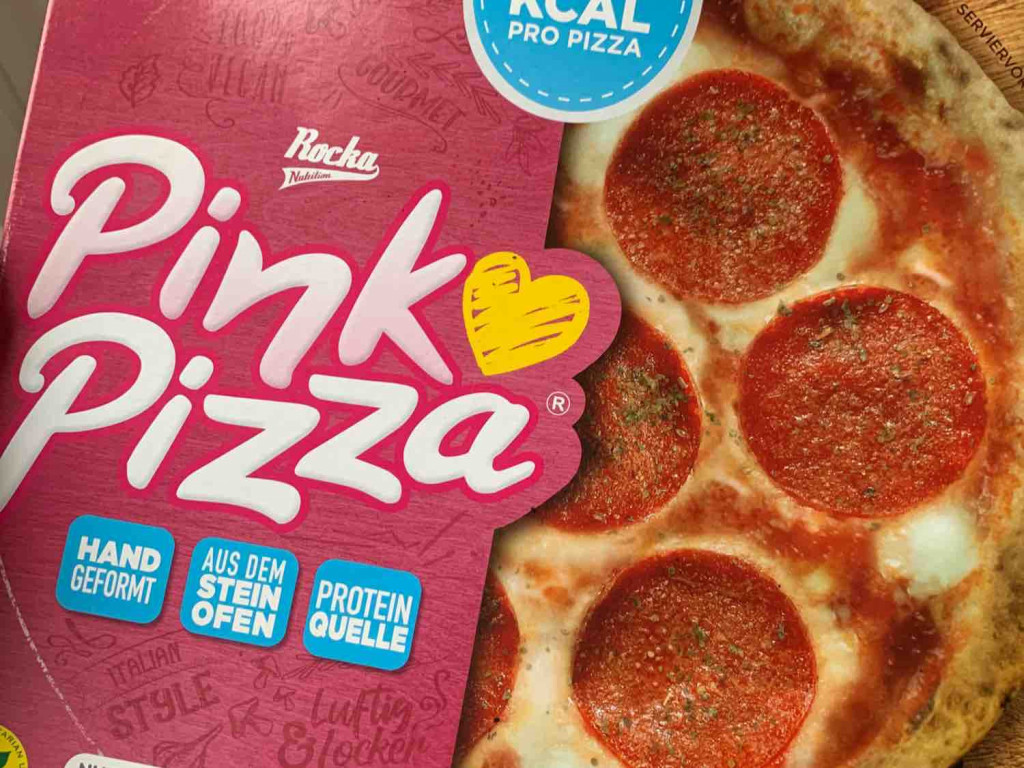 Pink Pizza, Salami Style (Vegan) von Luk2704 | Hochgeladen von: Luk2704