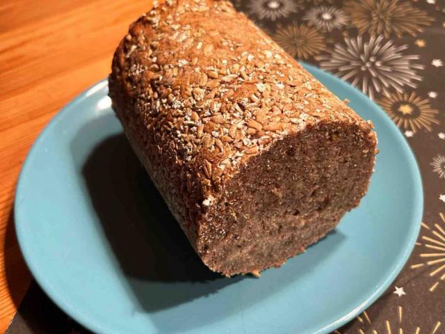 Rollkornbrot von Thebigone | Hochgeladen von: Thebigone