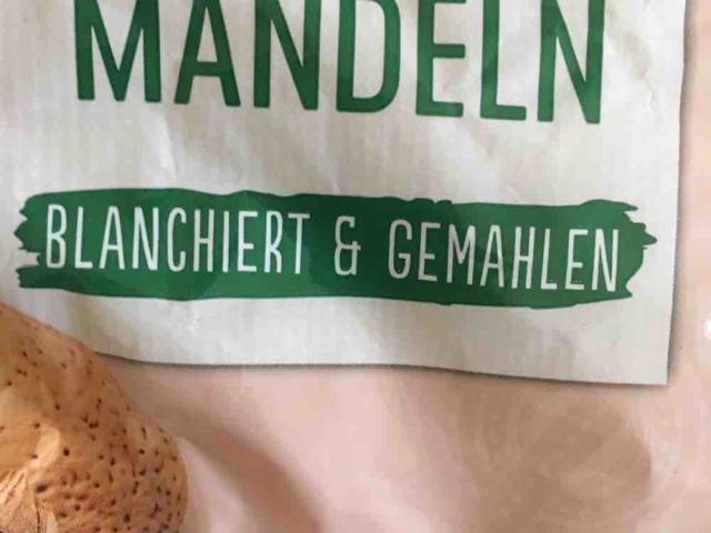 Mandeln blanchiert und gemahlen von Lasumi | Hochgeladen von: Lasumi