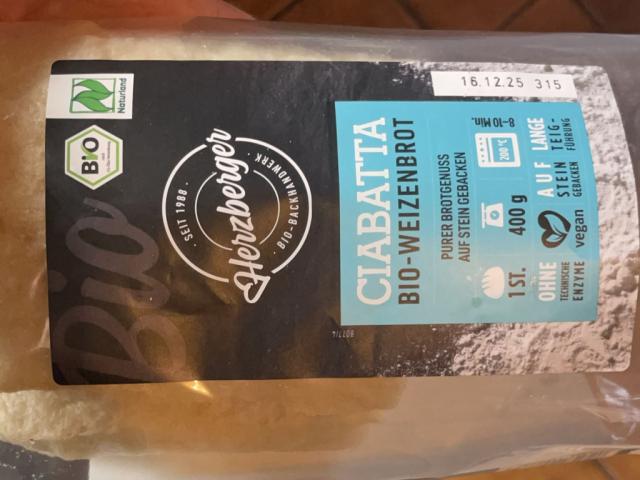 Hochgeladen von: xGio Hochgeladen von: xGio