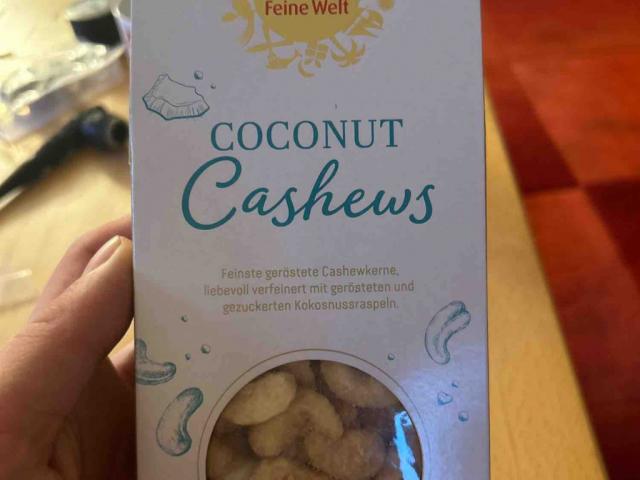 Coconut Cashews by Trisstooo | Hochgeladen von: Trisstooo