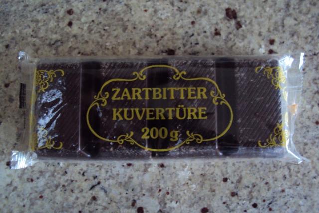 Schokoladenkuvertüre, Zartbitter | Hochgeladen von: cheshire cat