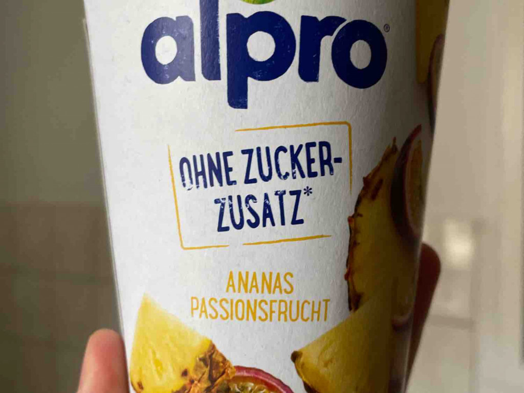 alpro pineapple passionfruit, no added sugars by RiverSong | Hochgeladen von: RiverSong