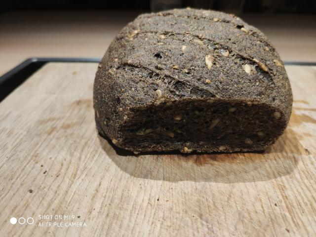 mein brot dunkel von mtaschek | Hochgeladen von: mtaschek