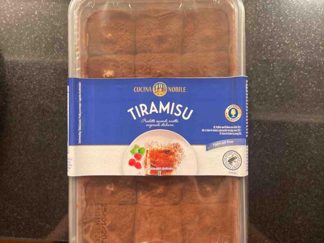 Tiramisu by Miichan | Uploaded by: Miichan