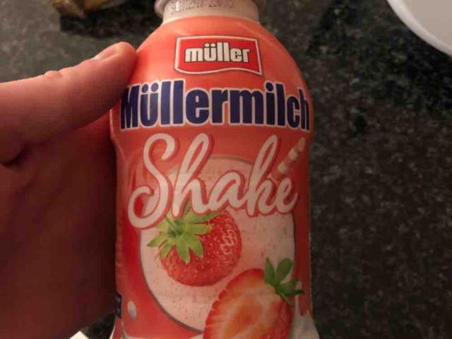 Sunny Strawberry, Shake von TomkrI | Hochgeladen von: TomkrI