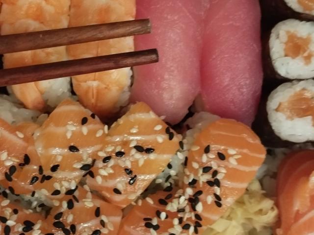 Ladys Teller Sushi (Schätzwerte) von Annamay | Hochgeladen von: Annamay