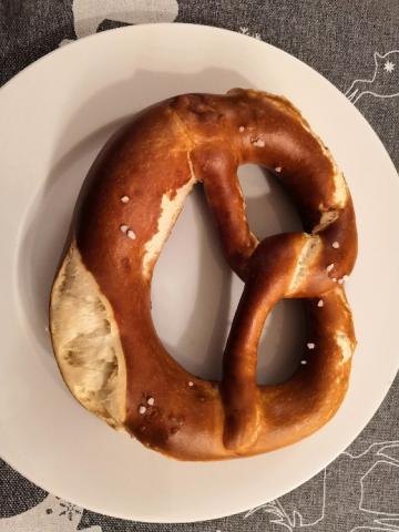 Schwäbische Laugenbrezel von TheShapeshiftersWife | Hochgeladen von: TheShapeshiftersWife