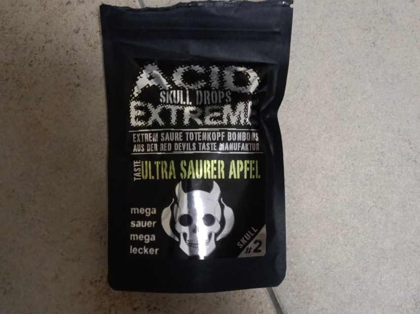 Skull Drops ACID EXTREME, Ultra Saurer Apfel von HansHatHunger | Hochgeladen von: HansHatHunger