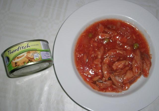 Thunfisch Stückchen in pikanter Sauce mit Gemüsebeilage | Hochgeladen von: Goofy83