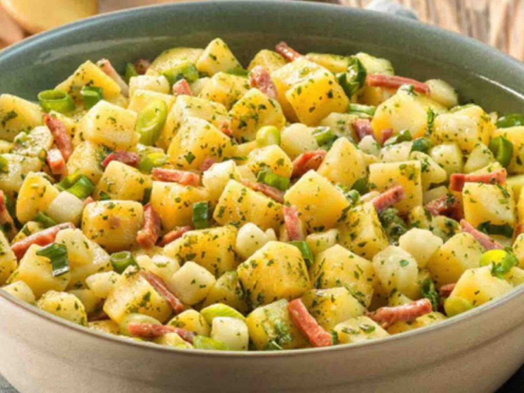 Kartoffelsalat mit geräuchertem Speck von Terschelling | Hochgeladen von: Terschelling