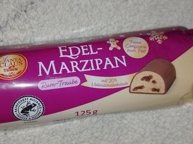 Hochgeladen von: fddb-janna