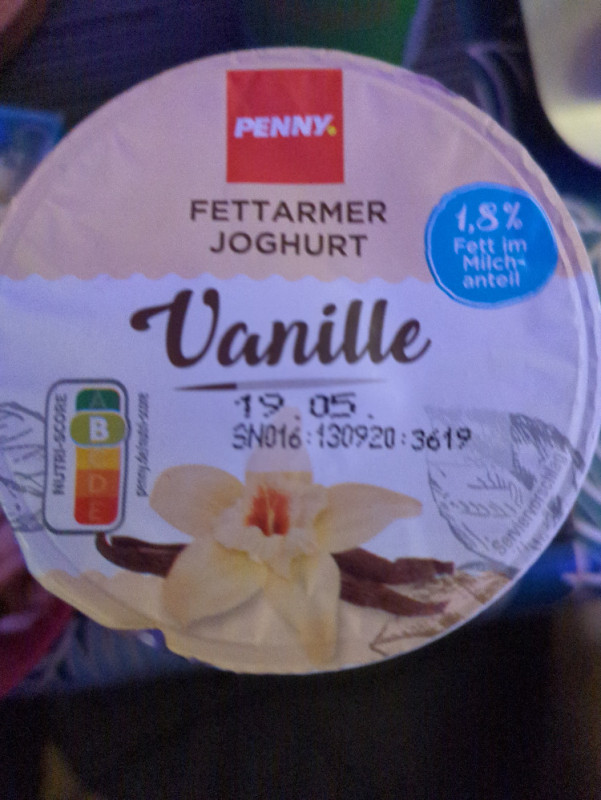 PENNY fettarmer Joghurt Vanille, 1,8% Fett im Milchanteil von To | Hochgeladen von: Toasty_77