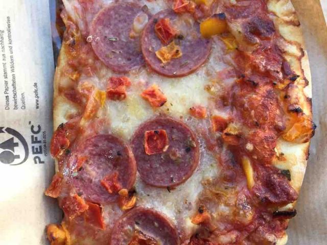 Salami Pizza Lidl Backshop von JanineBrilla | Hochgeladen von: JanineBrilla