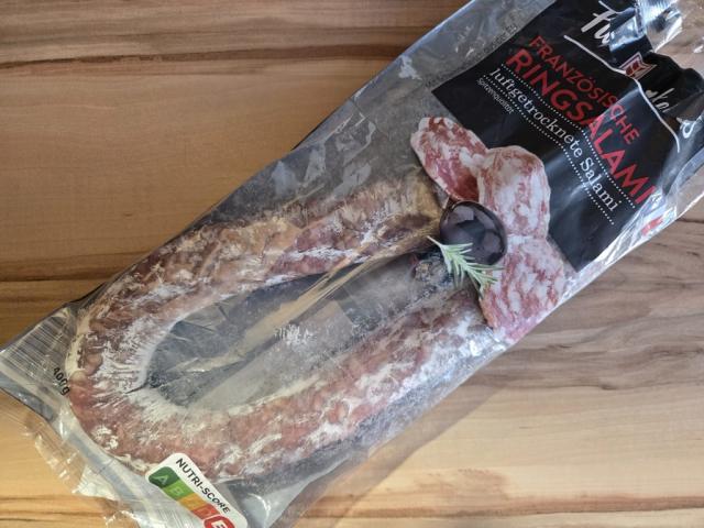 Hochgeladen von: cucuyo111