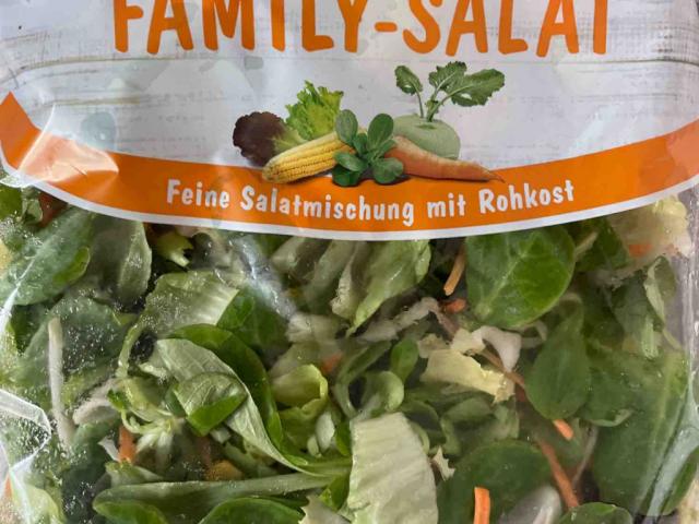 Sweet Family-Salat by HannaSAD | Hochgeladen von: HannaSAD