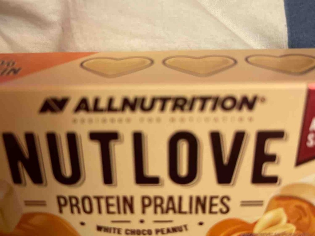 Nut Love Protein Pralines, White Choco Peanut von Wasilios Wamwa | Hochgeladen von: Wasilios Wamwakithis