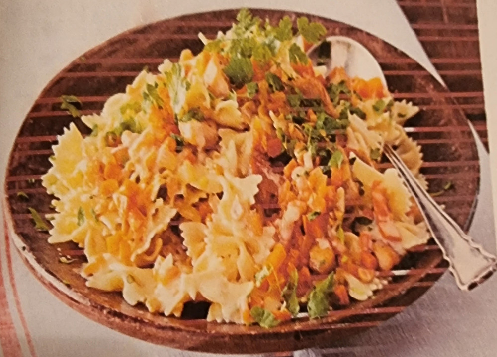 Farfalle mit Möhren-Huhn-Kokos-Sugo von Griss | Hochgeladen von: Griss