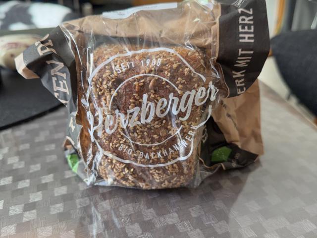 Hochgeladen von: tako49 Hochgeladen von: tako49