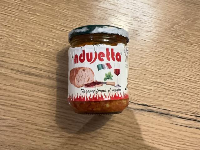 Hochgeladen von: arnie26