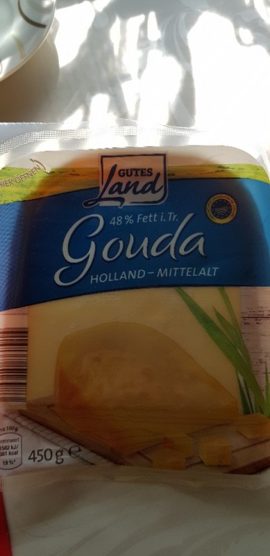 Gouda Holland g.g.A., mittelalt, 48% von Knbbelchen | Hochgeladen von: Knbbelchen