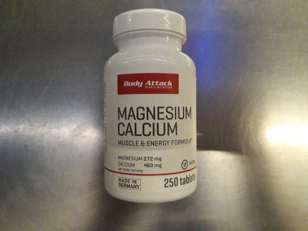 Magnesium Calcium, Muscle & Energy Formula von Simonnikoluss | Hochgeladen von: Simonnikolussi1