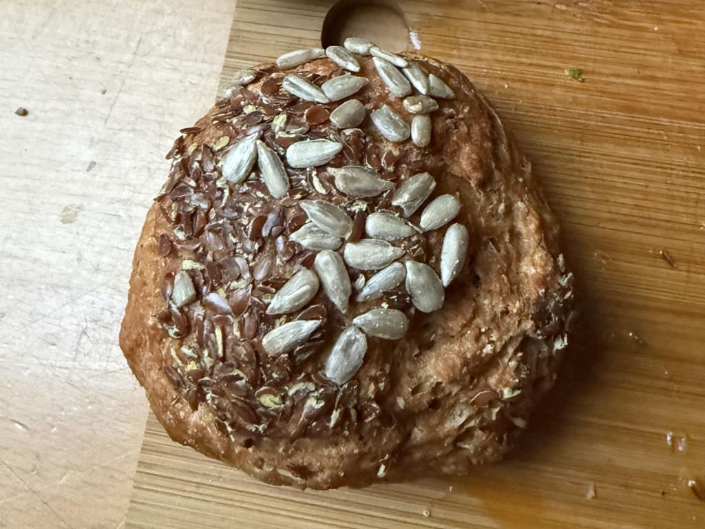 Hochgeladen von: Thom2021