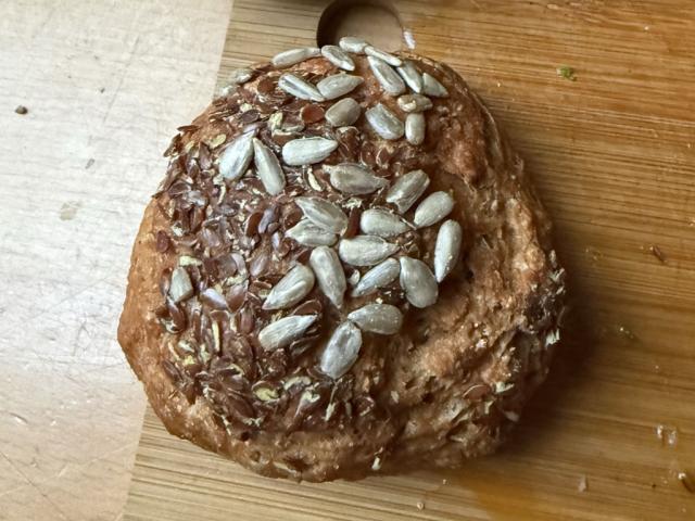 Hochgeladen von: Thom2021