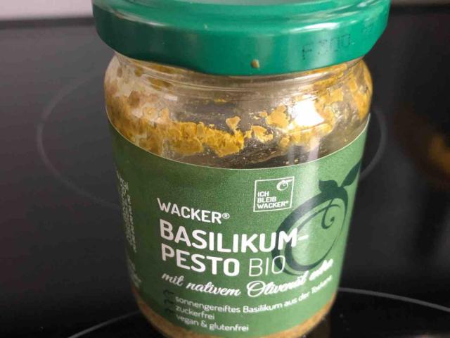 basilikum. pesto von briell | Hochgeladen von: briell