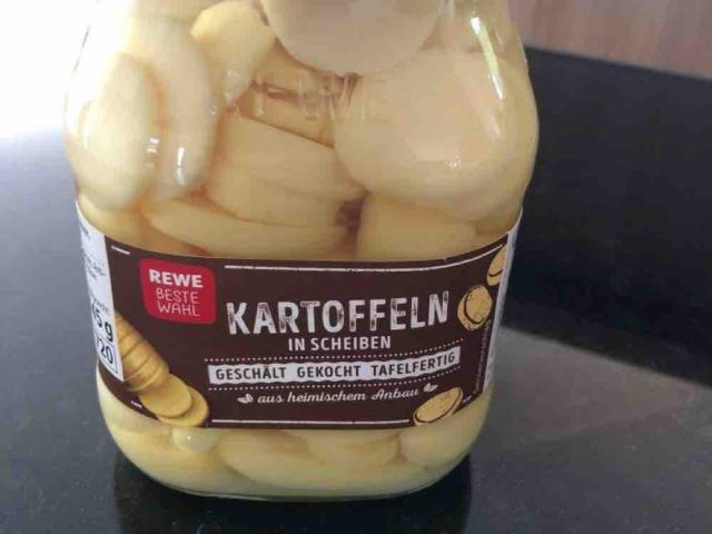 Kartoffeln in Scheiben, geschält, gekocht, tafelfertig von iakov | Hochgeladen von: iakovidism