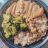 Hähnchenfilet in Chashewsoße mit Aprikosen-Reis und Brokkoli von | Hochgeladen von: Tobi-Wan