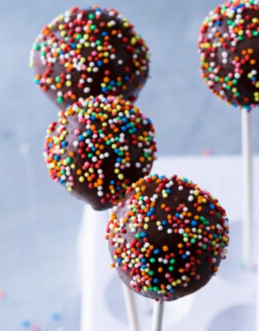 Cake Pops by Anoury | Uploaded by: Anoury