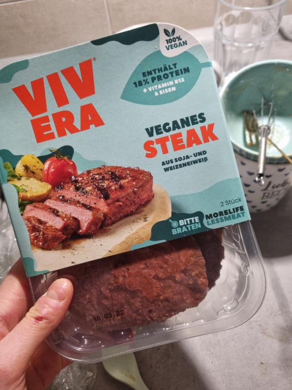 veganes Steak, aus Soja- und Weizeneiweiß von Lara1608 | Hochgeladen von: Lara1608