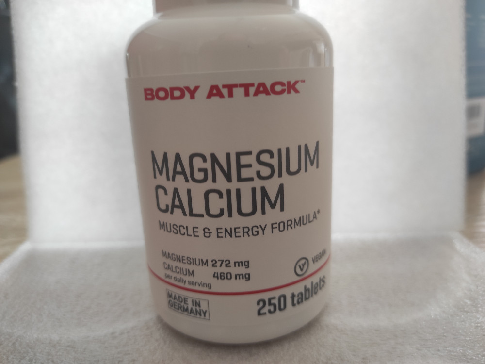 Magnesium Calcium von Matthias Goehre | Hochgeladen von: Matthias Goehre