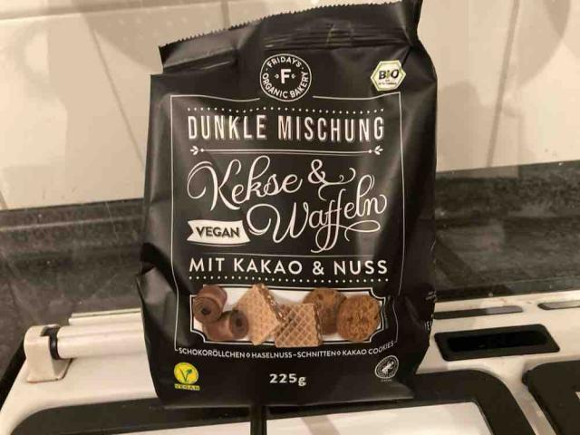 Kekse und Waffeln, dunkle Mischung, vegan by Sterling | Hochgeladen von: Sterling