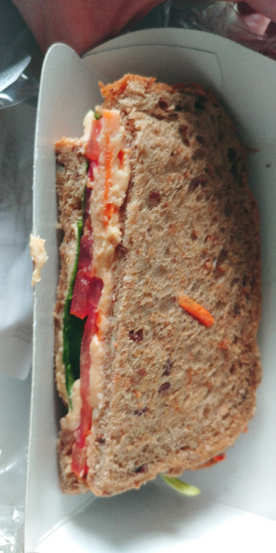 Sandwich vegan mit Hummus von Der weie Wal | Hochgeladen von: Der weie Wal