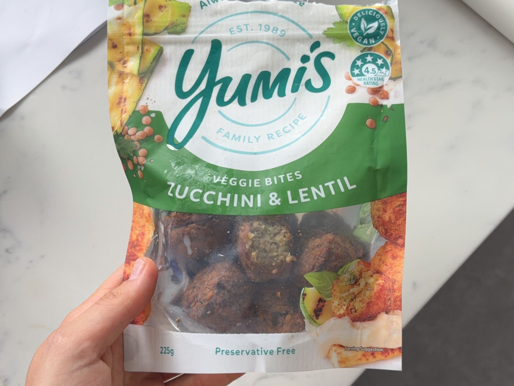 Hochgeladen von: valeriegmpl