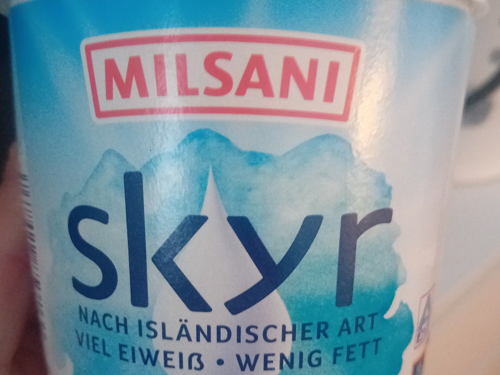 skyr von EliZnlr | Hochgeladen von: EliZnlr skyr von EliZnlr | Hochgeladen von: EliZnlr