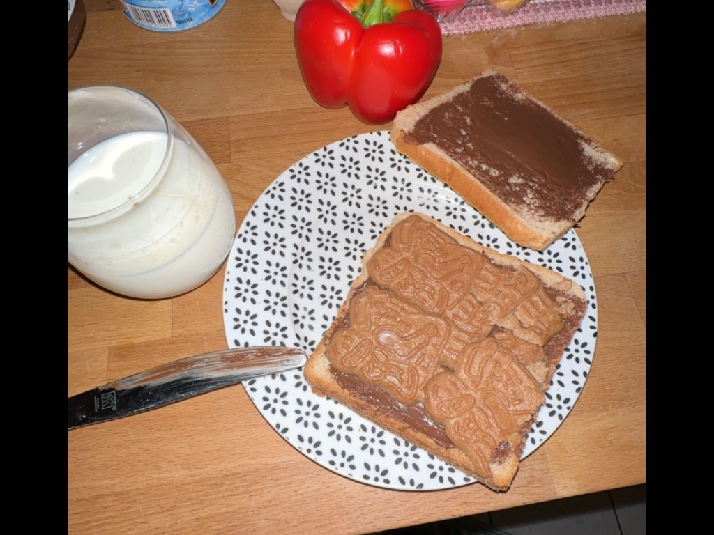Spekulatius-Toast mit Nutella von Wh0sN1ls | Hochgeladen von: Wh0sN1ls Spekulatius-Toast mit Nutella von Wh0sN1ls | Hochgeladen von: Wh0sN1ls