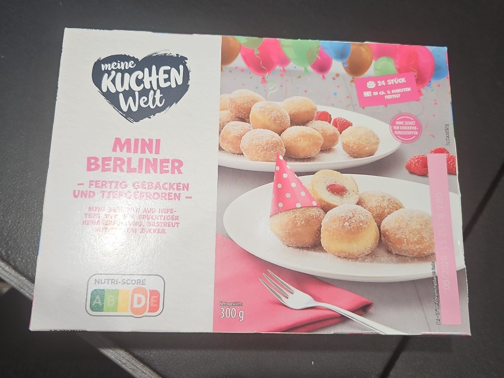 Hochgeladen von: Guelaydielöwin