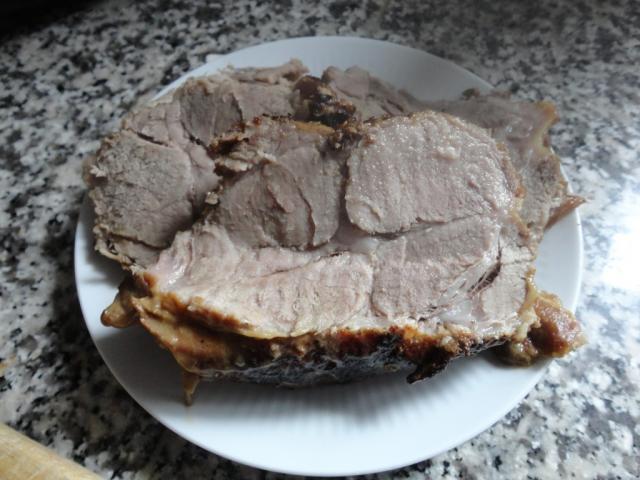 Schweinekamm gebraten, mit Soße, (Zubereitung Haushalt | Hochgeladen von: reg.