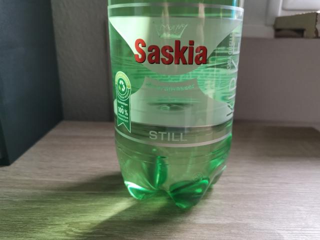 Natürliches Mineralwasser ohne Kohlensäure, Saskia Quelle Kirkel | Hochgeladen von: a1ba