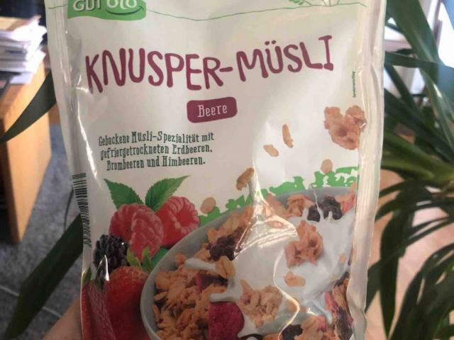 Knusper-Müsli Beeren by sebastiankroeckel | Uploaded by: sebastiankroeckel