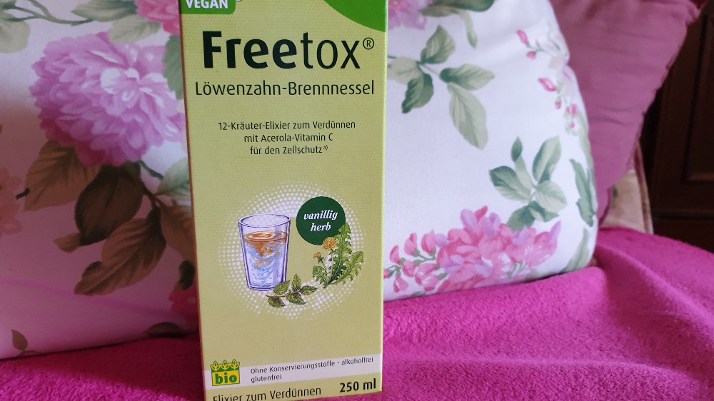 Freetox, Löwenzahn Brennnessel von SonjaLena | Hochgeladen von: SonjaLena
