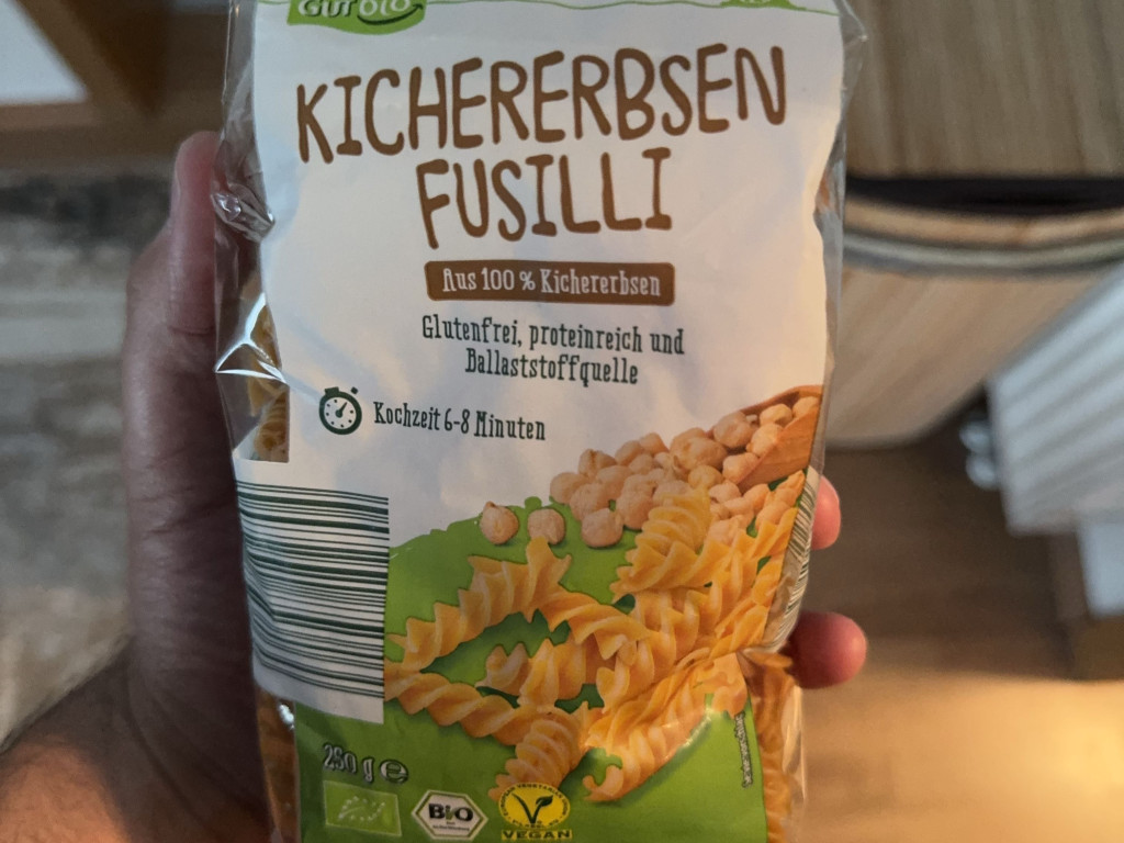 Hochgeladen von: ElSeCcO Hochgeladen von: ElSeCcO