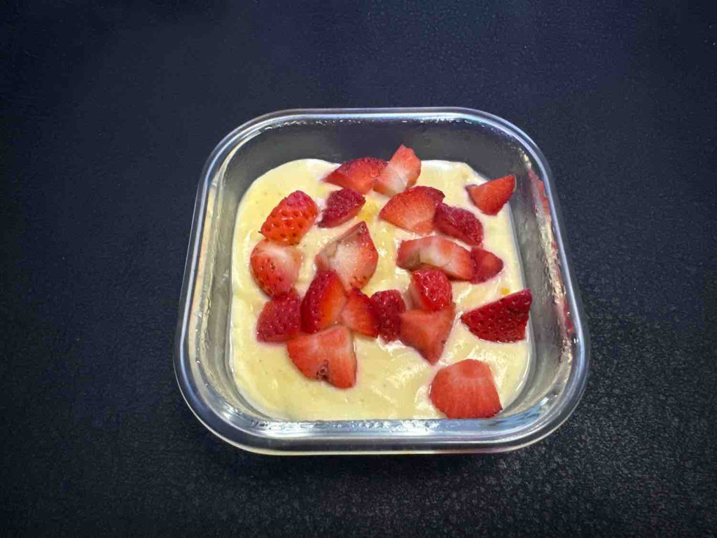 Protein Quark Nachtisch, mit Erdbeeren JoOb von MichaelNRW | Hochgeladen von: MichaelNRW