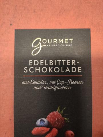 Edelbitter-Schokolade, mit Goji-Beeren und Waldfrüchten von Vale | Hochgeladen von: Valeo