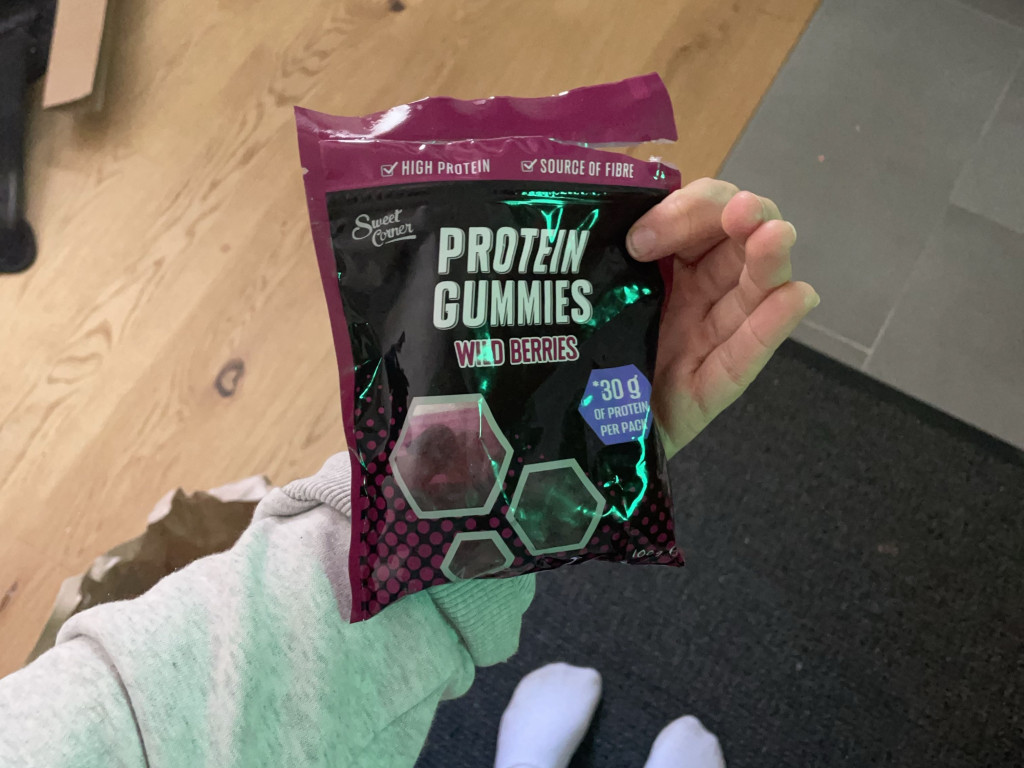 Hochgeladen von: eyleennk