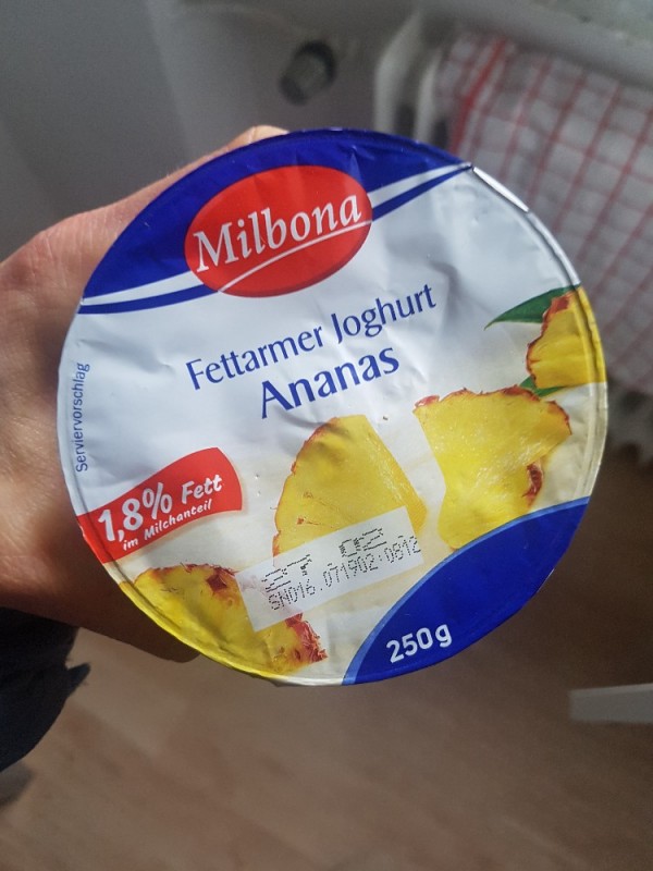 Fettarmer Joghurt, 1,8%, Ananas von Campbell | Hochgeladen von: Campbell