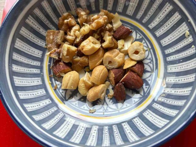 Mixed nuts by kiwimaek | Uploaded by: kiwimaek